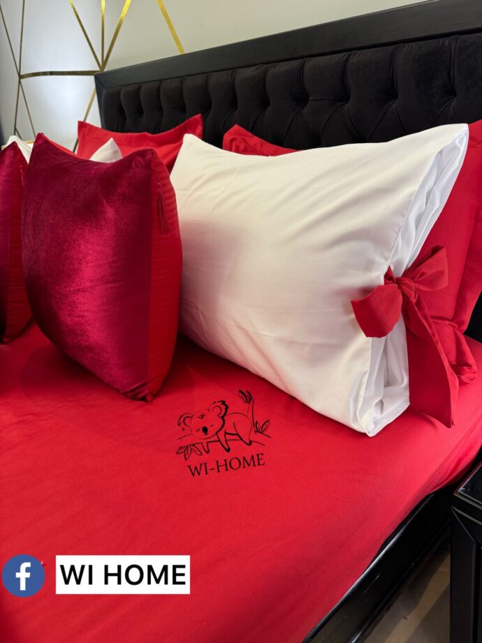 ⁦Couette blanc et rouge unis 6 peices⁩ - الصورة ⁦3⁩