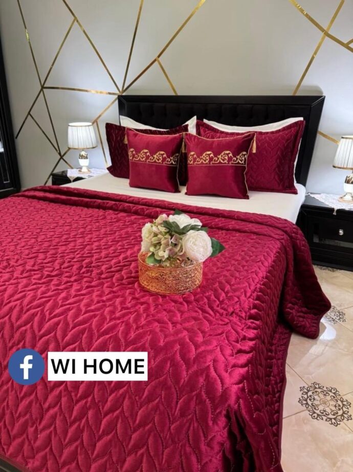 Couvre au lit kadhifa 8 pieces rouge