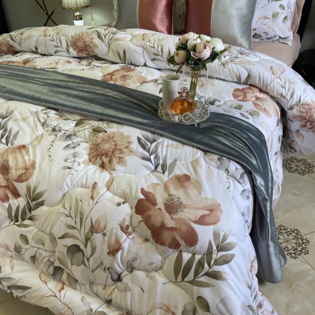 Couette a fleur 6 pieces