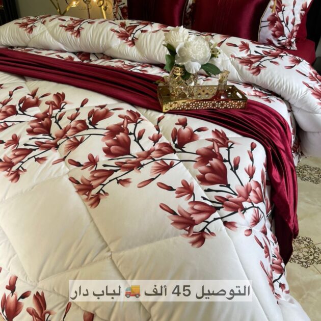 Couette fleur bordeaux